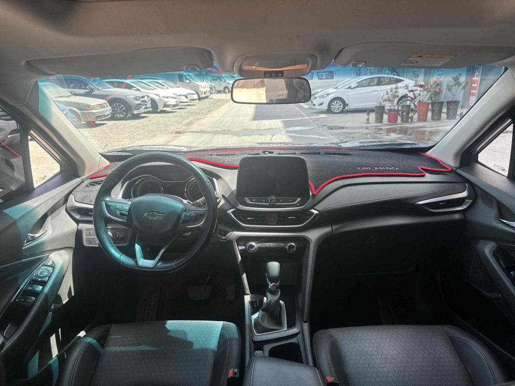 Chevrolet Orlando 2020 модельного года, гибрид Redline 530T, автоматическая коробка передач, версия Long Enjoy (5➕2) - Huishida Trading