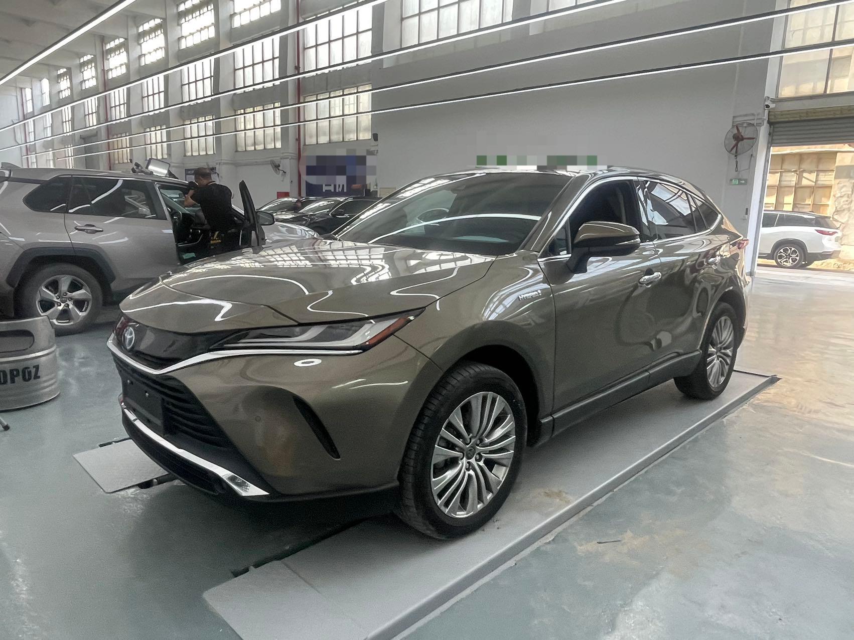 Toyota HARRIER  2022 2.5L Twin Engine 4WD Flagship Edition