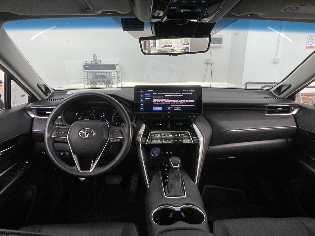 Toyota HARRIER 2022 2.5L Twin Engine 4WD Flagship Edition - Huishida Trading