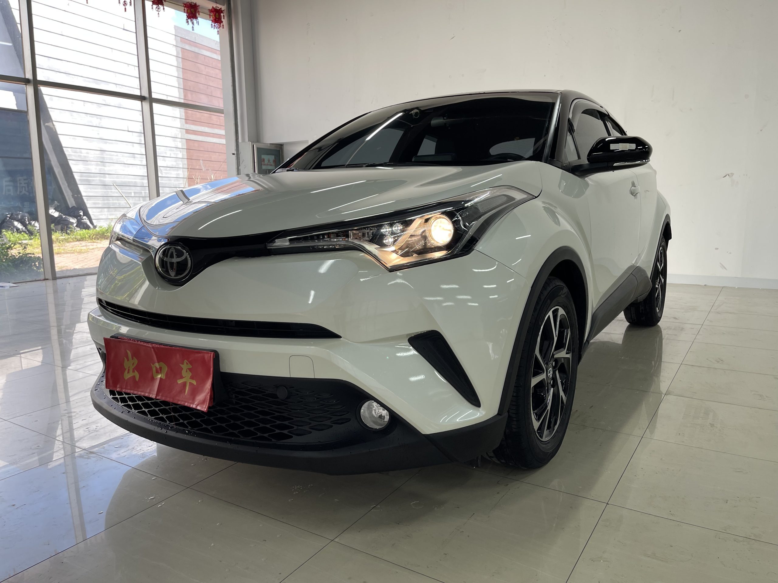 Toyota CHR  2020 2.0L LEADER