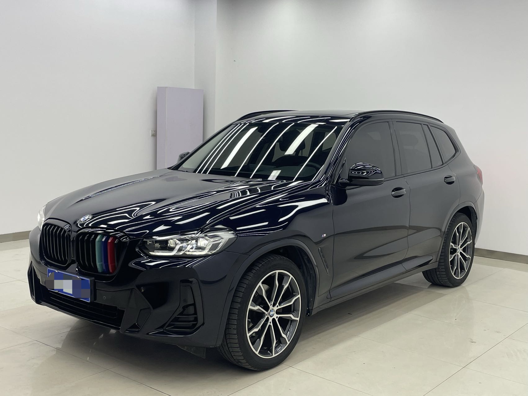 2022 BMW X3  xDrive30i Leading M Obsidian Package