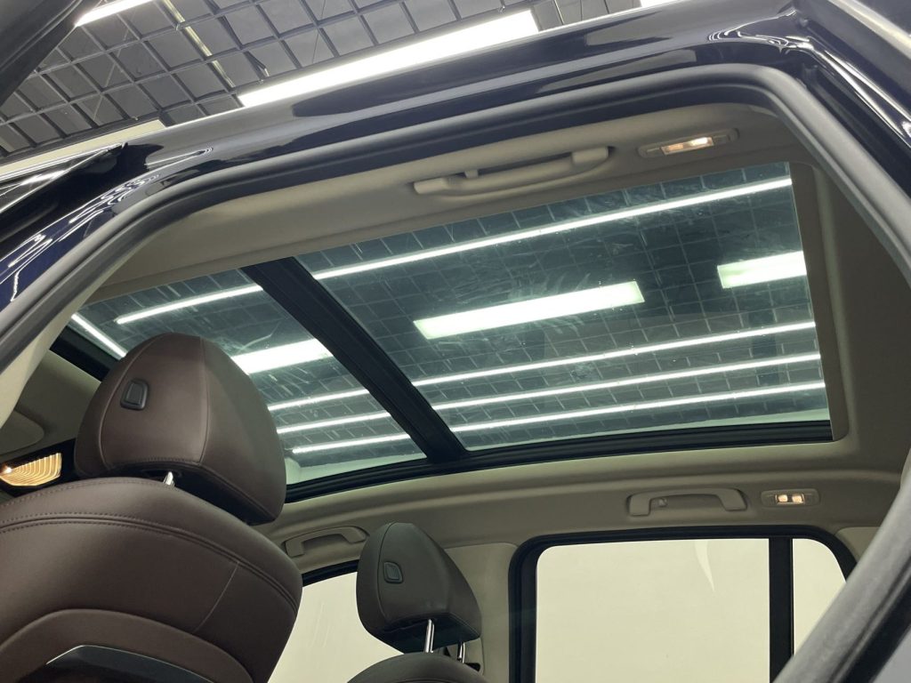 2022 BMW X3 xDrive30i Leading M Obsidian Package - Huishida Trading
