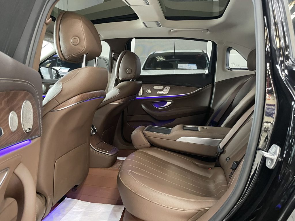Mercedes-Benz E300L 2021 E 300 L Sport Luxury - Huishida Trading
