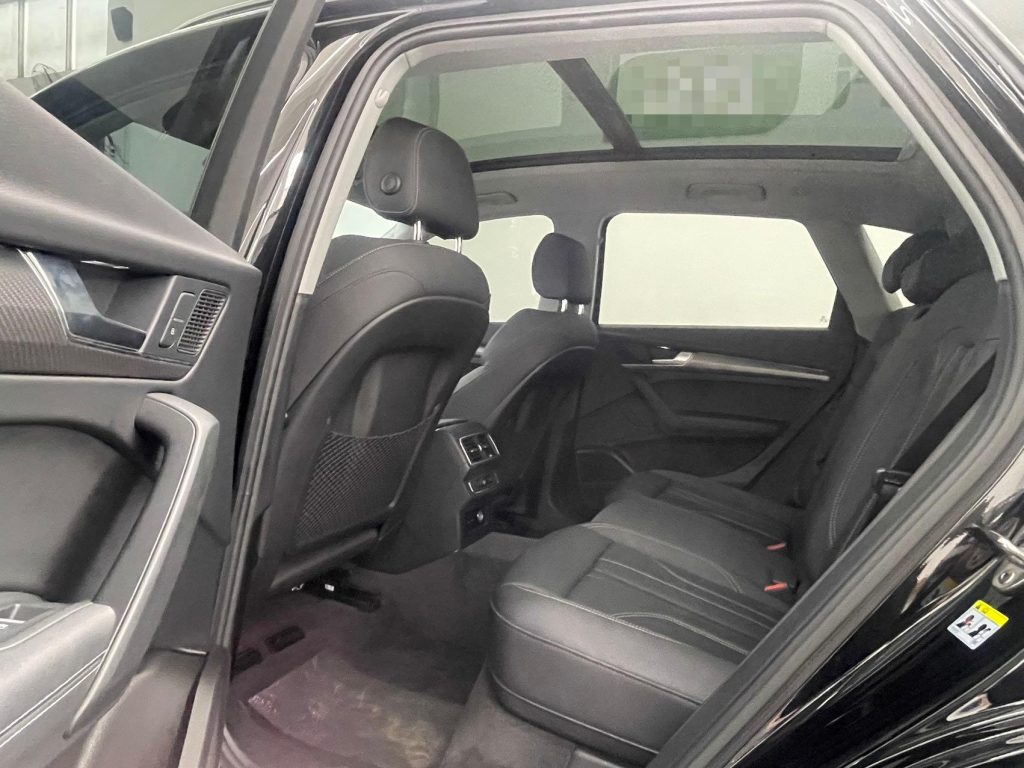 2021 Audi Q5L 45 Luxury Dynamic - Huishida Trading