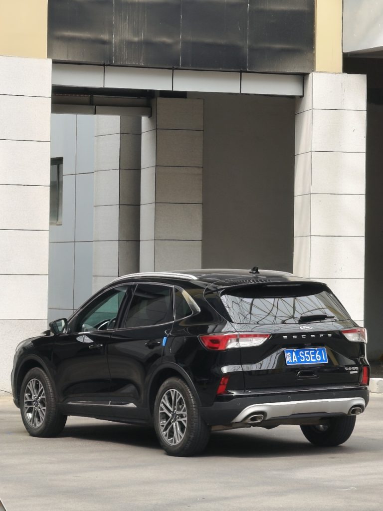Ford Escape 2020 EcoBoost245 с полным приводом, версия Yao Xiang - Huishida Trading