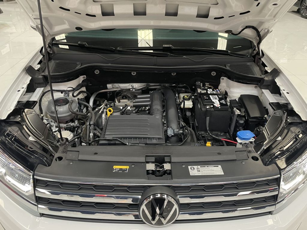 Volkswagen Tharu 2021 280TSI двухколесный привод, версия Luxury PLUS - Huishida Trading