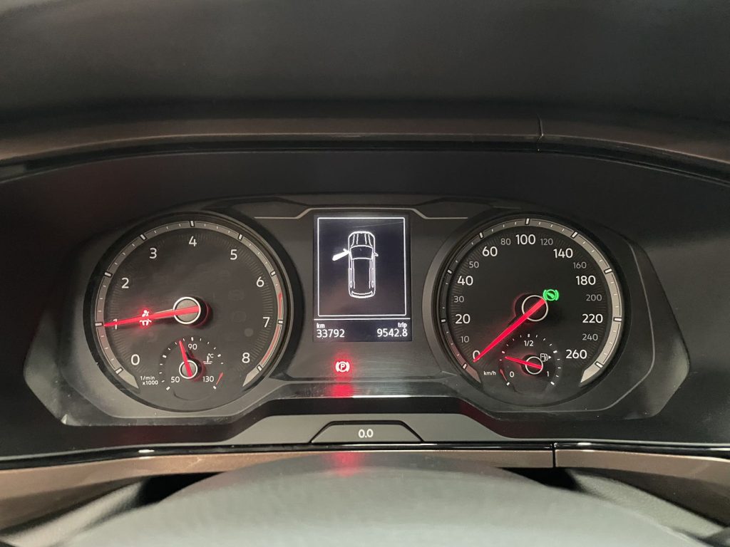 Volkswagen Tharu 2021 280TSI двухколесный привод, версия Luxury PLUS - Huishida Trading