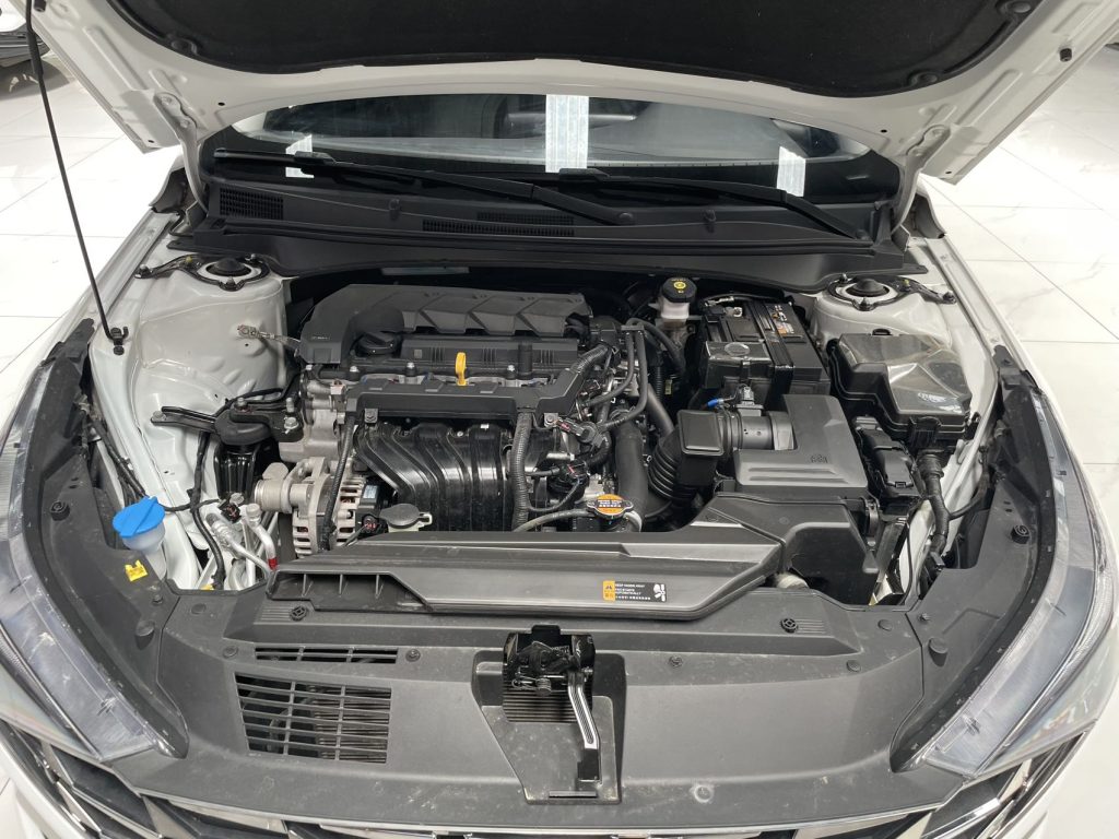 Hyundai Elantra 2022 1.5L CVT LUX Prestige Edition - Huishida Trading