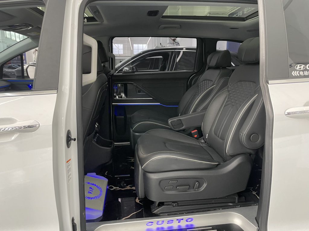 Hyundai CUSTO 2021 Model 380TGDi Smart Love Flagship Edition TOP Premium - Huishida Trading