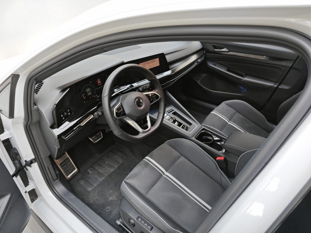 Volkswagen Golf 2021 модельного года 280TSI DSG R-Line - Huishida Trading