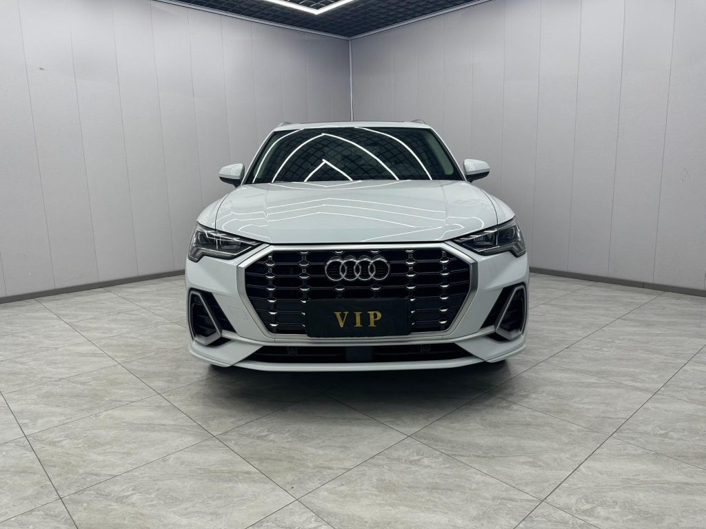 Audi Q3 2022 модельного года 35 TFSI стильный динамичный - Huishida Trading