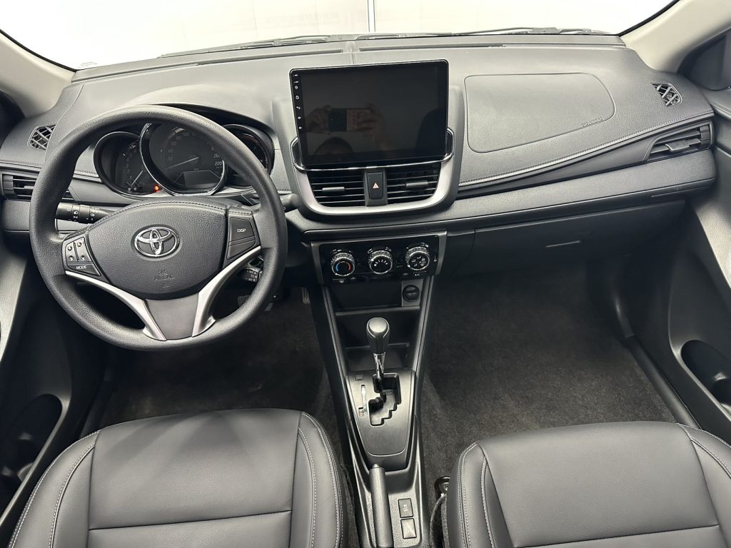 Toyota YARiS L 2022 Model Yaris X 1.5L CVT Luxury PLUS Edition - Huishida Trading