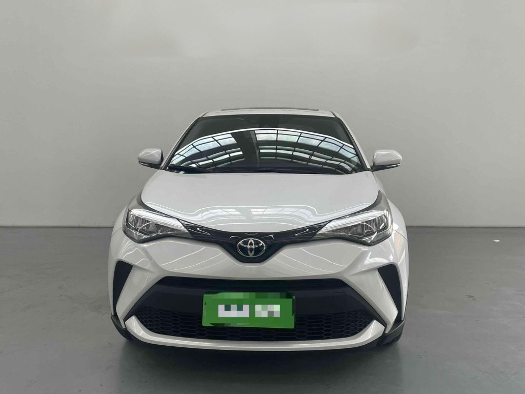 Toyota C-HR , 2022 год выпуска, 2,0 л, комфортная версия. - Huishida Trading