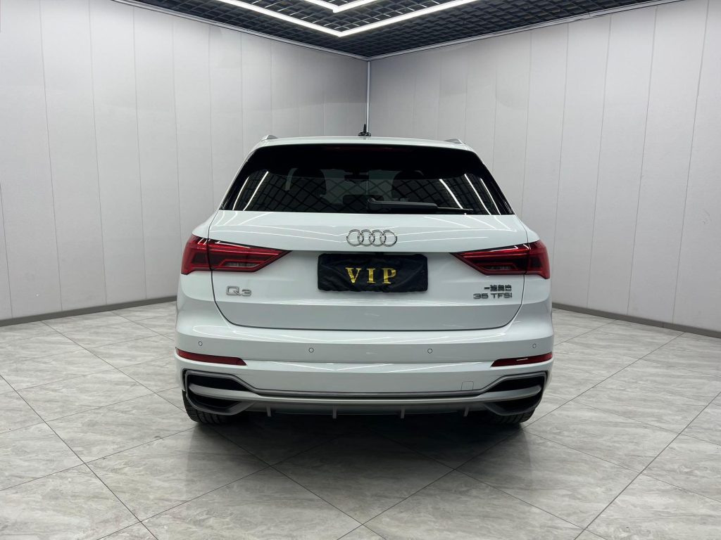 Audi Q3 2022 модельного года 35 TFSI Стильный и динамичный - Huishida Trading