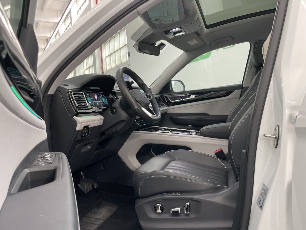Volkswagen Teramont 2022 модельного года 380TSI с полным приводом, версия «Престиж» - Huishida Trading