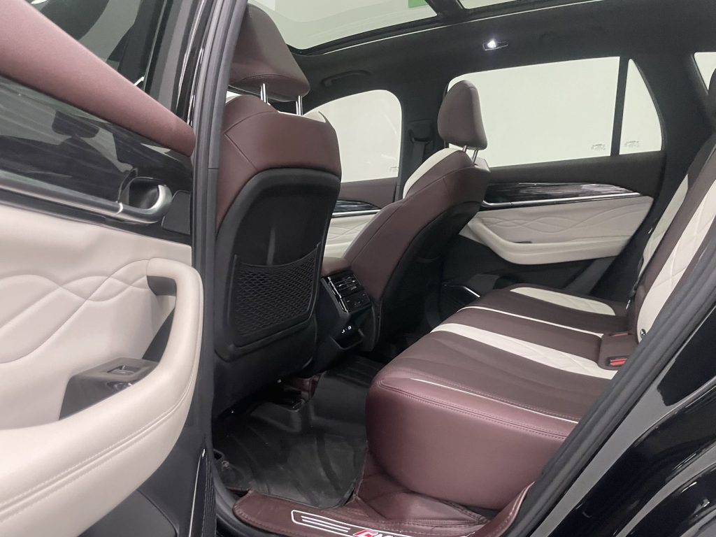Geely Monjaro-L 2021 модельного года 2.0TD высокопроизводительный флагманский автомобиль с полным приводом и автоматической коробкой переда - Huishida Trading