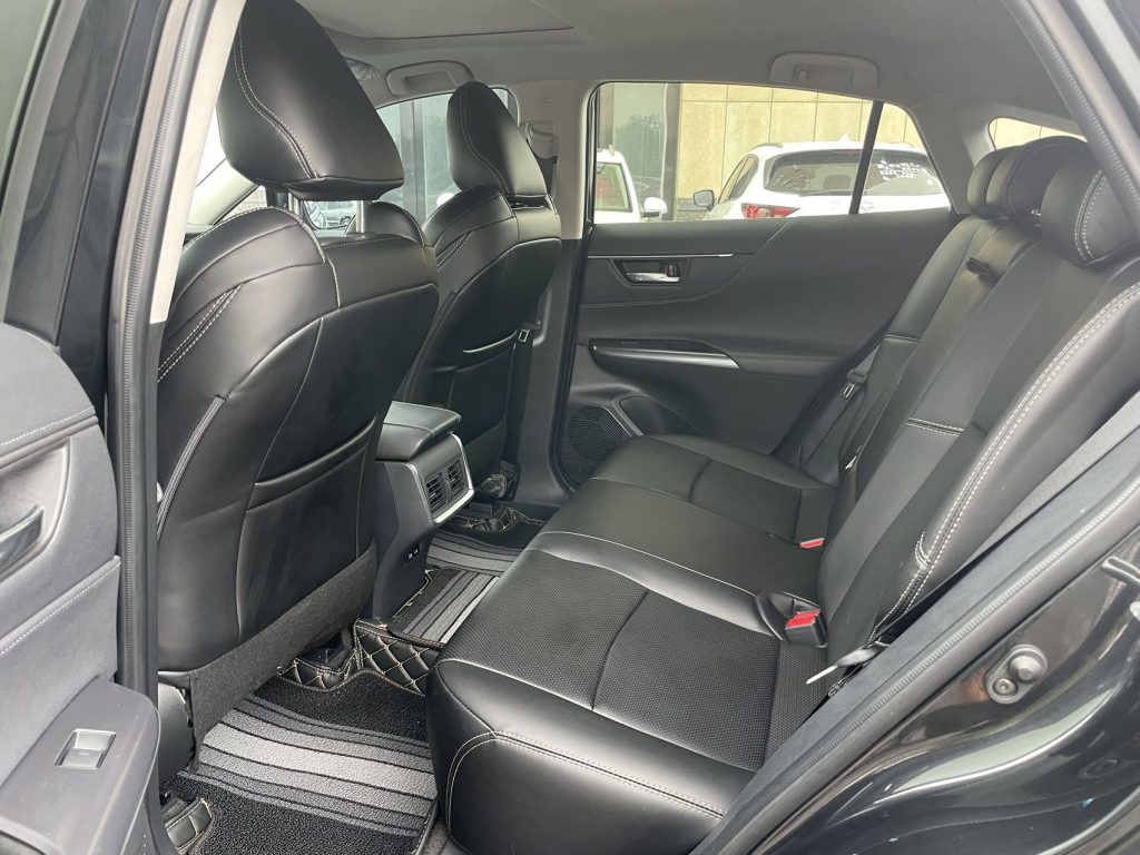 Toyota HARRIER 2022 2.0L CVT 2WD Aggressive - Huishida Trading