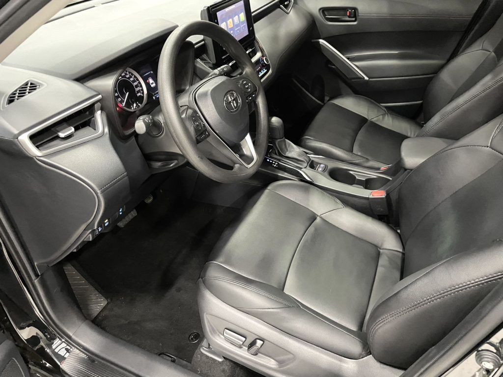 Toyota FRONTLANDER 2022 модельного года 2.0L CVT Leading Edition - Huishida Trading