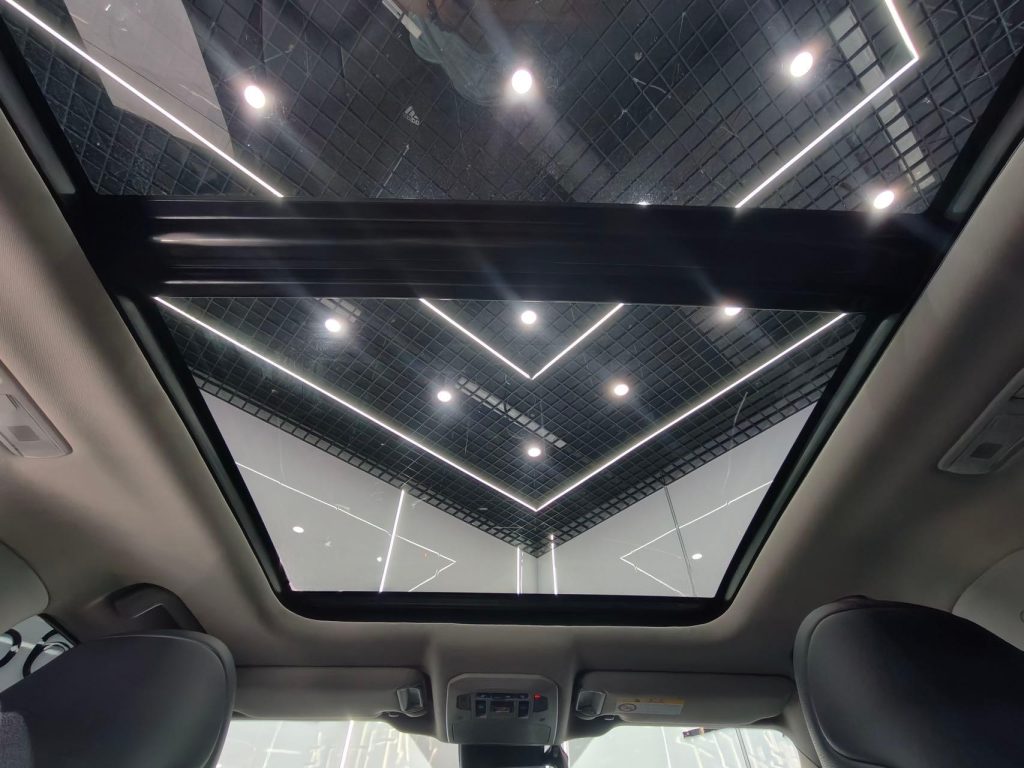 Toyota Highlander 2022 модельного года, гибридный двигатель 2,5 л, полный привод, версия «Престиж», 7 мест - Huishida Trading