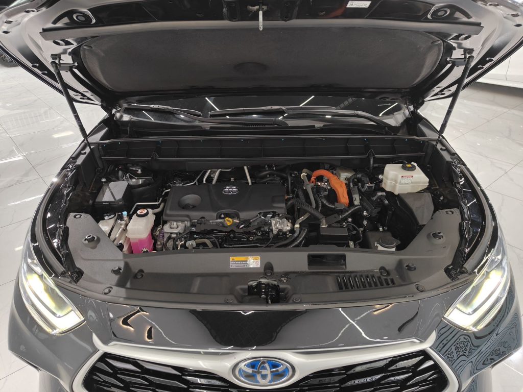 Toyota Highlander 2022 модельного года, гибридный двигатель 2,5 л, полный привод, версия «Престиж», 7 мест - Huishida Trading