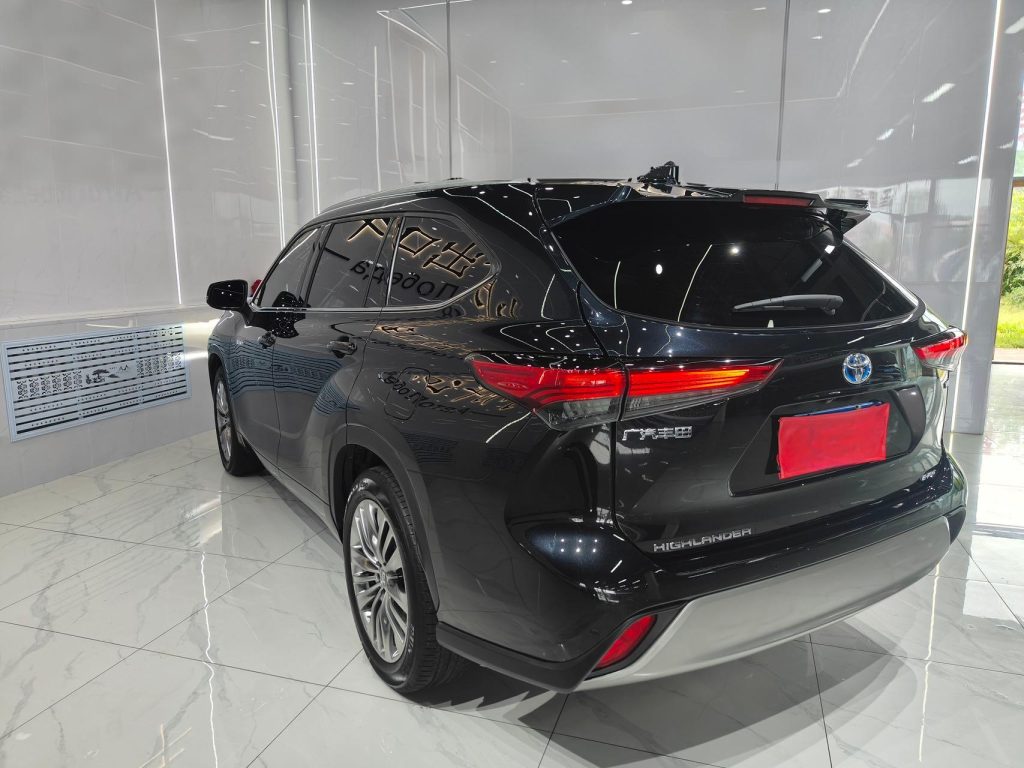 Toyota Highlander 2022 модельного года, гибридный двигатель 2,5 л, полный привод, версия «Престиж», 7 мест - Huishida Trading