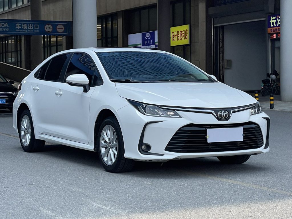 Toyota Corolla 2021 модельного года 1.2T S-CVT Elite PLUS версия - Huishida Trading