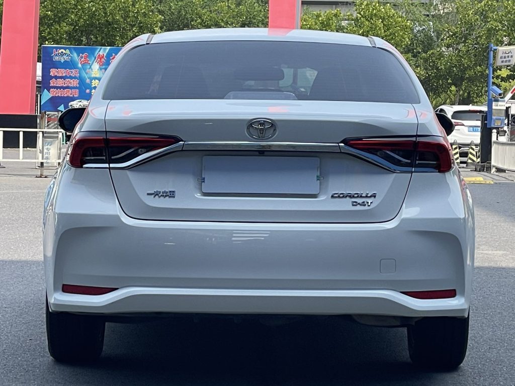Toyota Corolla 2021 модельного года 1.2T S-CVT Elite PLUS версия - Huishida Trading