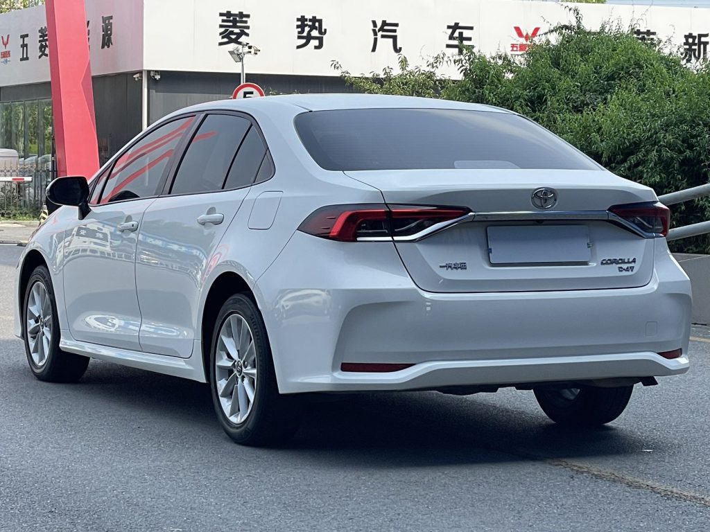 Toyota Corolla 2021 модельного года 1.2T S-CVT Elite PLUS версия - Huishida Trading