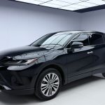 Toyota HARRIER 2022 модельного года, 2,0 л, CVT, передний привод, версия «Премиум»