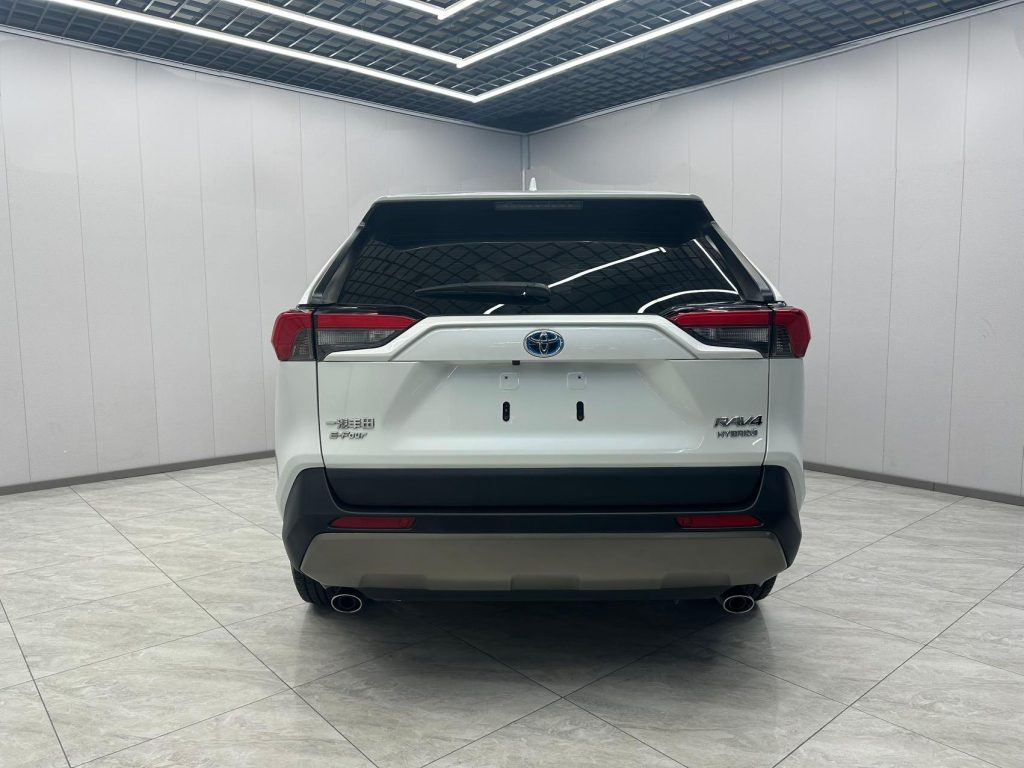 Toyota RAV4 2021 модельного года Двойной двигатель 2,5 л E-CVT полный привод Elite PLUS версия - Huishida Trading