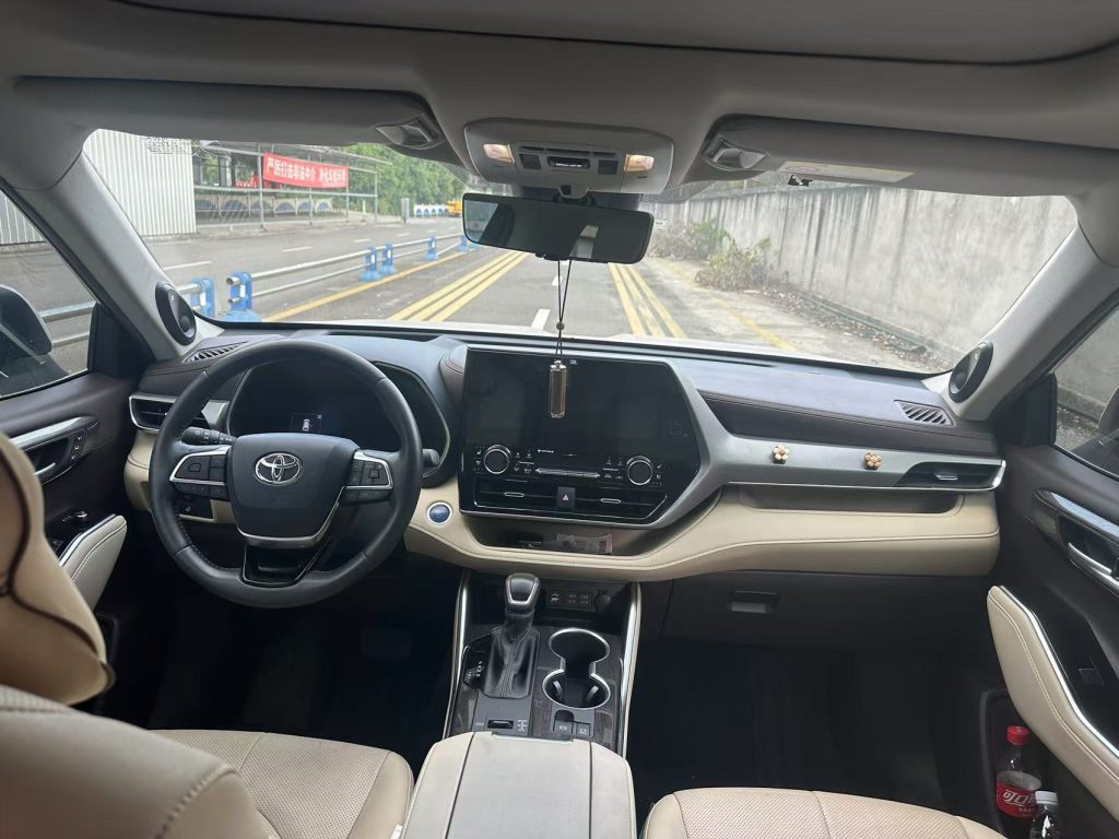 Toyota Highlander 2022 модельный год, двойной гибрид, 2,5 л, полный привод, премиум-версия, 7-местный - Huishida Trading