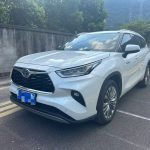 Toyota Highlander 2022 модельный год, двойной гибрид, 2,5 л, полный привод, премиум-версия, 7-местный