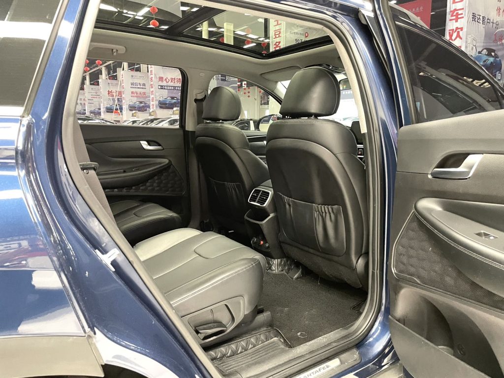 Hyundai Santa Fe 2020 380 TGDi Automatic 2WD DLX Premium Edition - Huishida Trading