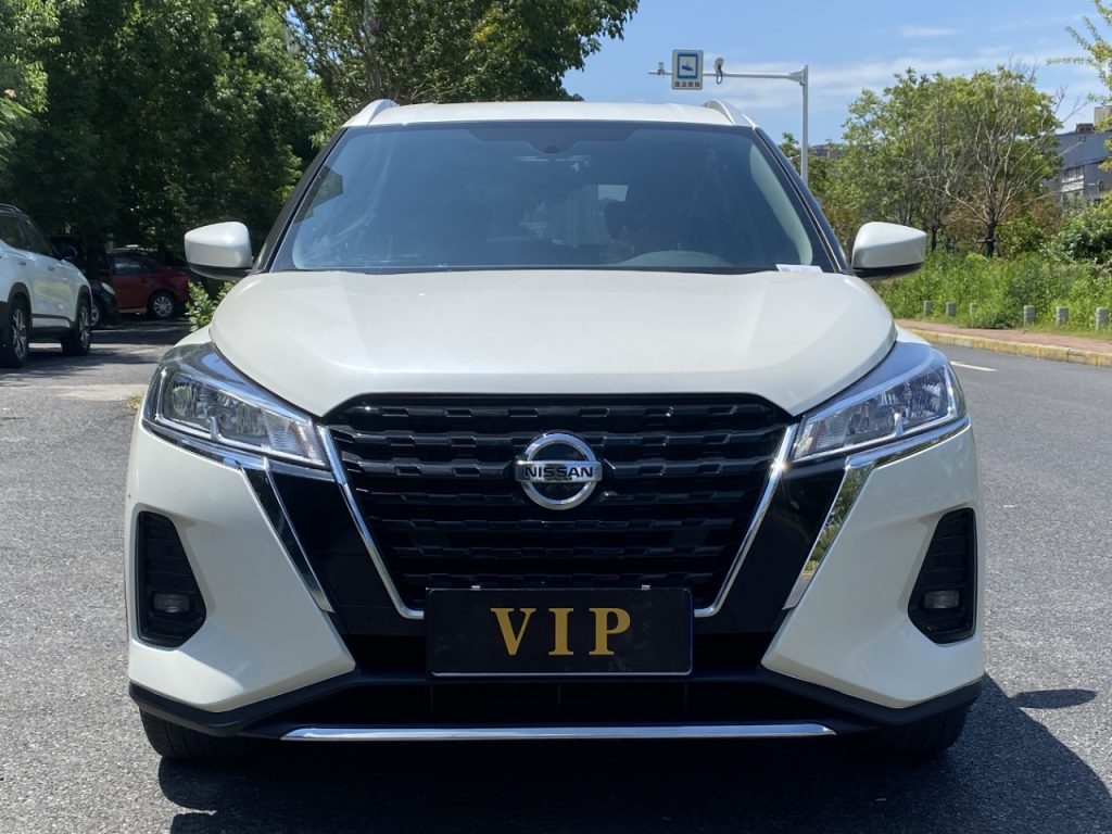 Nissan Kicks 2022 Model 1.5L XL CVT Fashion Edition - Huishida Trading