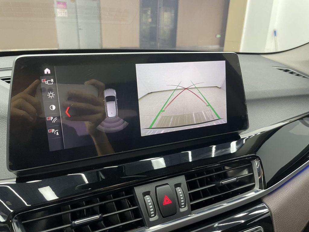 BMW X1 2022 Модель sDrive20Li Fashion Edition - Huishida Trading