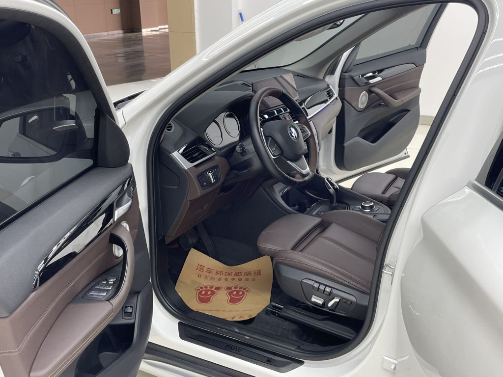 BMW X1 2022 Модель sDrive20Li Fashion Edition - Huishida Trading