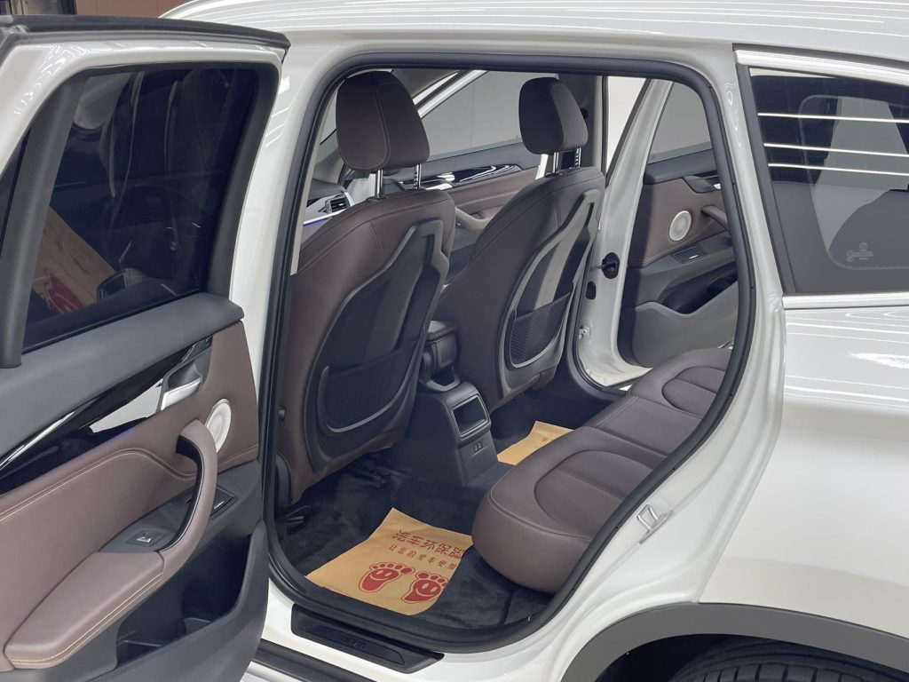 BMW X1 2022 Модель sDrive20Li Fashion Edition - Huishida Trading