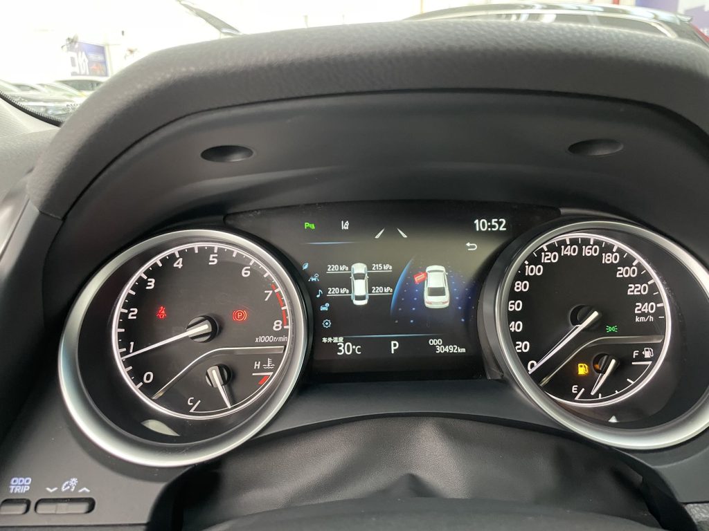 Toyota Camry 2021 Model 2.0G Luxury Edition - Huishida Trading