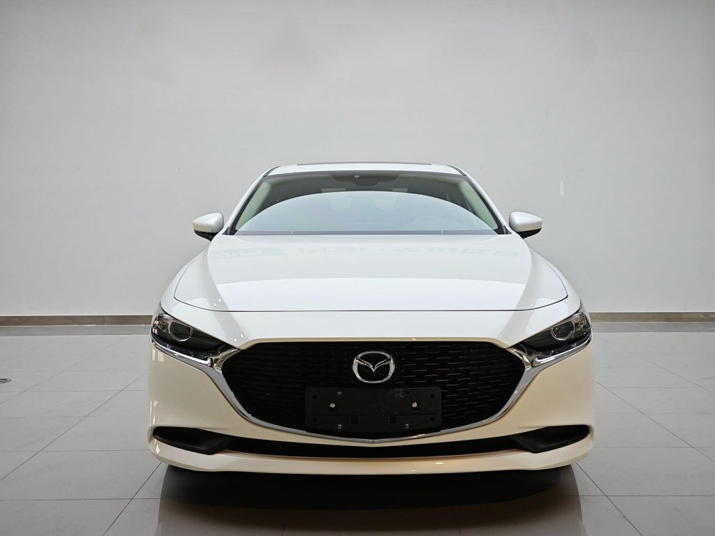 Mazda 3 Axela 2021 Модель 1.5L Automatic Quality Edition - Huishida Trading