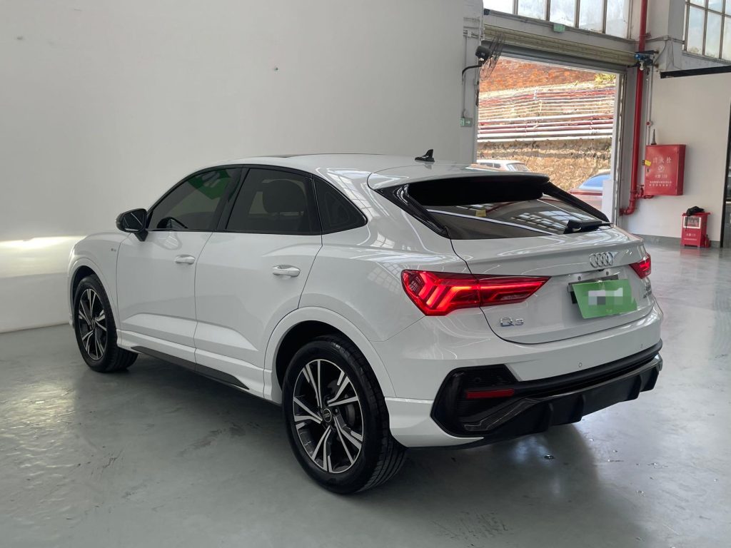 Audi Q3 Sportback 2022 Model 40 TFSI Fashion Edition - Huishida Trading
