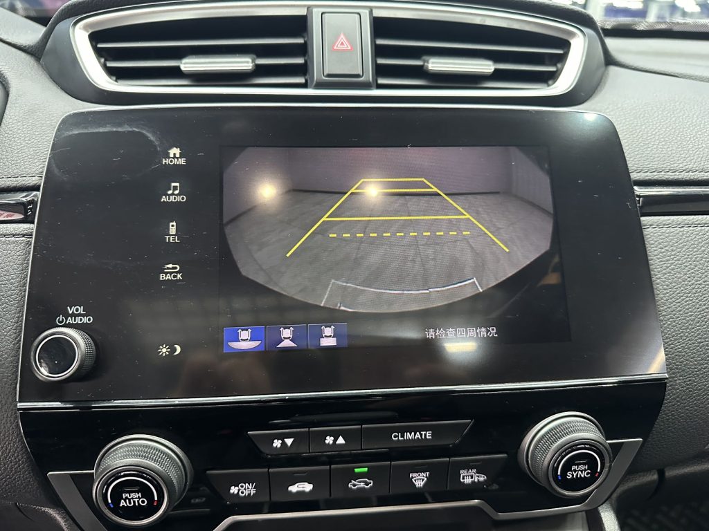Honda BREEZE 2021 Модель 240TURBO CVT Двухколесный привод Smart Enjoy Edition - Huishida Trading