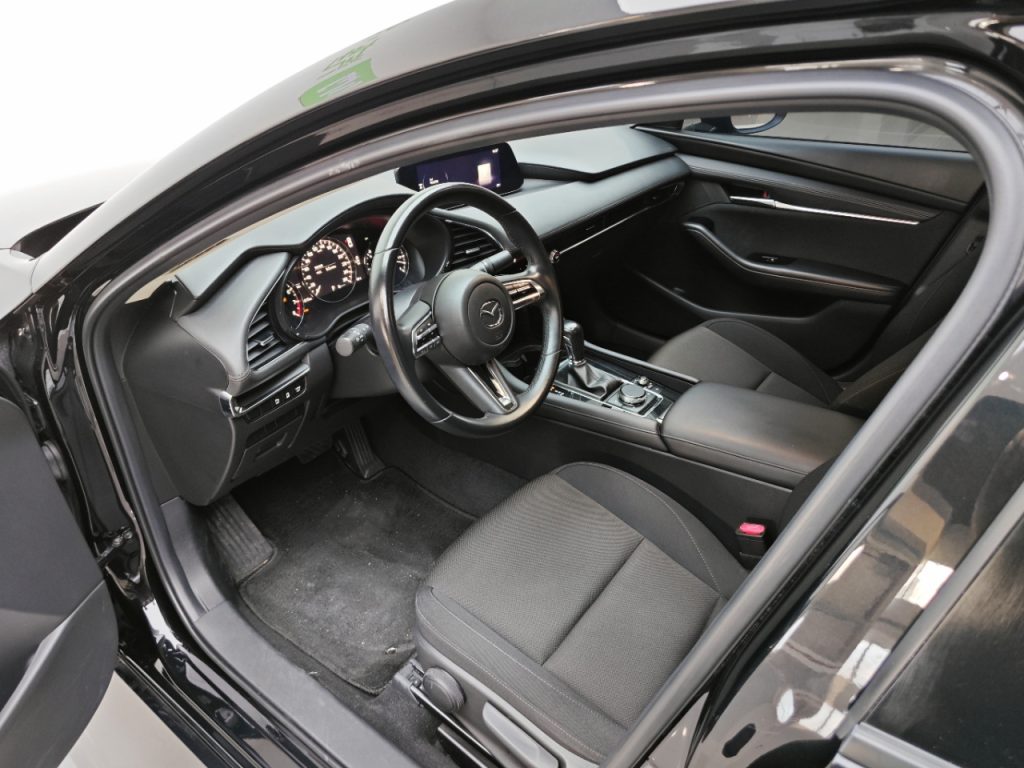 Mazda 3 Axela 2021 Модель 2.0L Автоматическая коробка передач Quality Edition - Huishida Trading