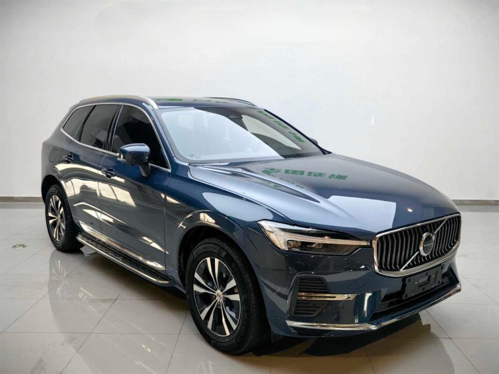 Volvo XC60 2022 Модель B5 Полный привод Smart Luxury Edition - Huishida Trading