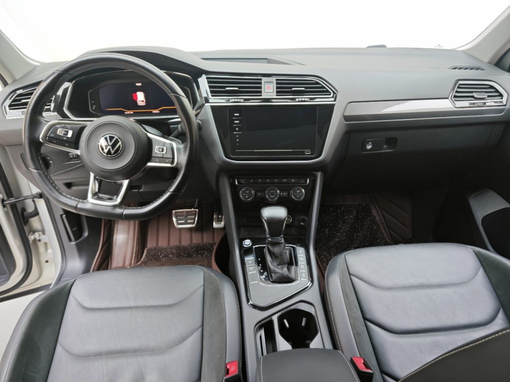 Volkswagen Tiguan-L 2021 Модель 330TSI Автоматическая коробка передач 2WD R-Line Premium Edition - Huishida Trading