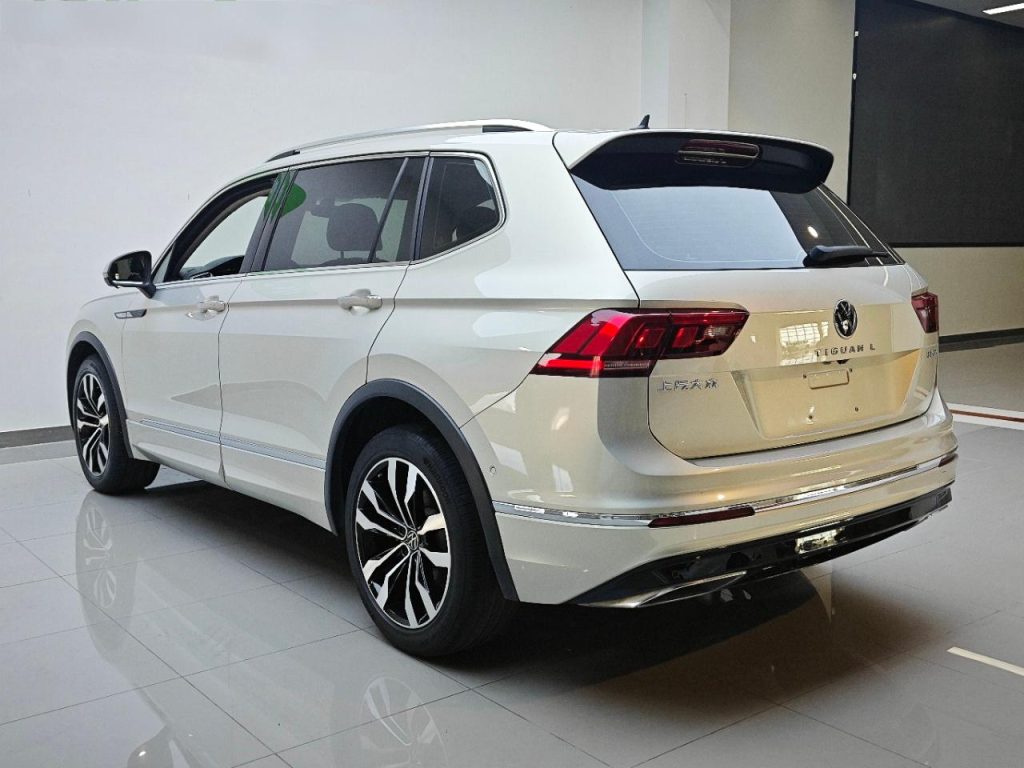Volkswagen Tiguan-L 2021 Модель 330TSI Автоматическая коробка передач 2WD R-Line Premium Edition - Huishida Trading