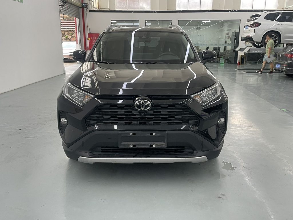 2022 Toyota RAV4 2.0L 2WD Fashion - Huishida Trading
