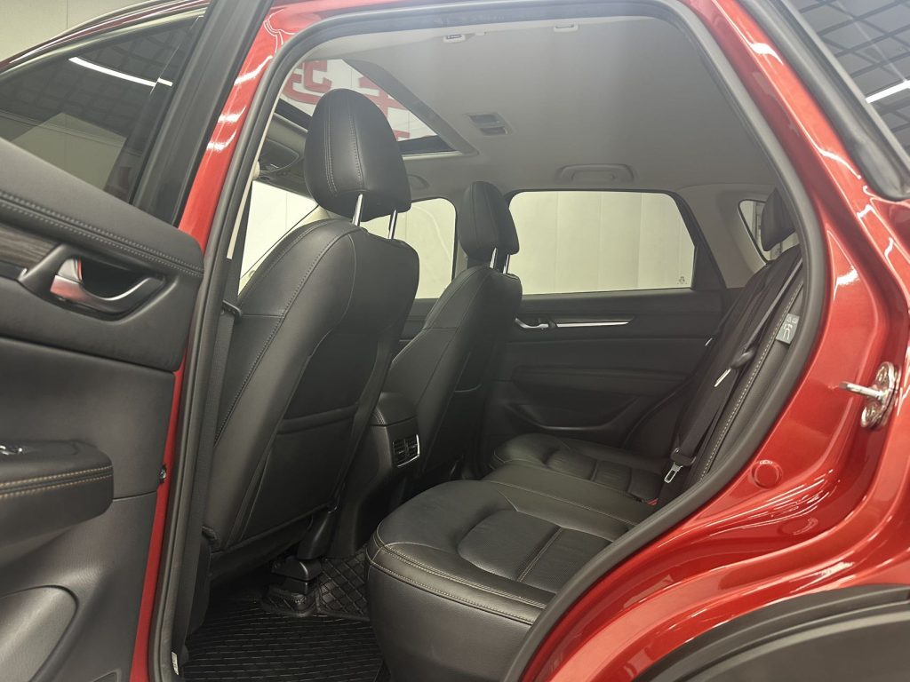 Mazda CX-5 2022 Модель 2.5L Автоматическая коробка передач 4WD Premium Edition - Huishida Trading