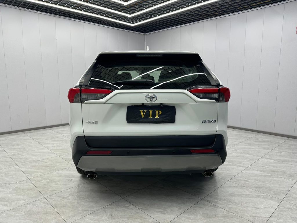 Toyota RAV4 2020 года 2,0 л CVT Передний привод Style PLUS Edition - Huishida Trading