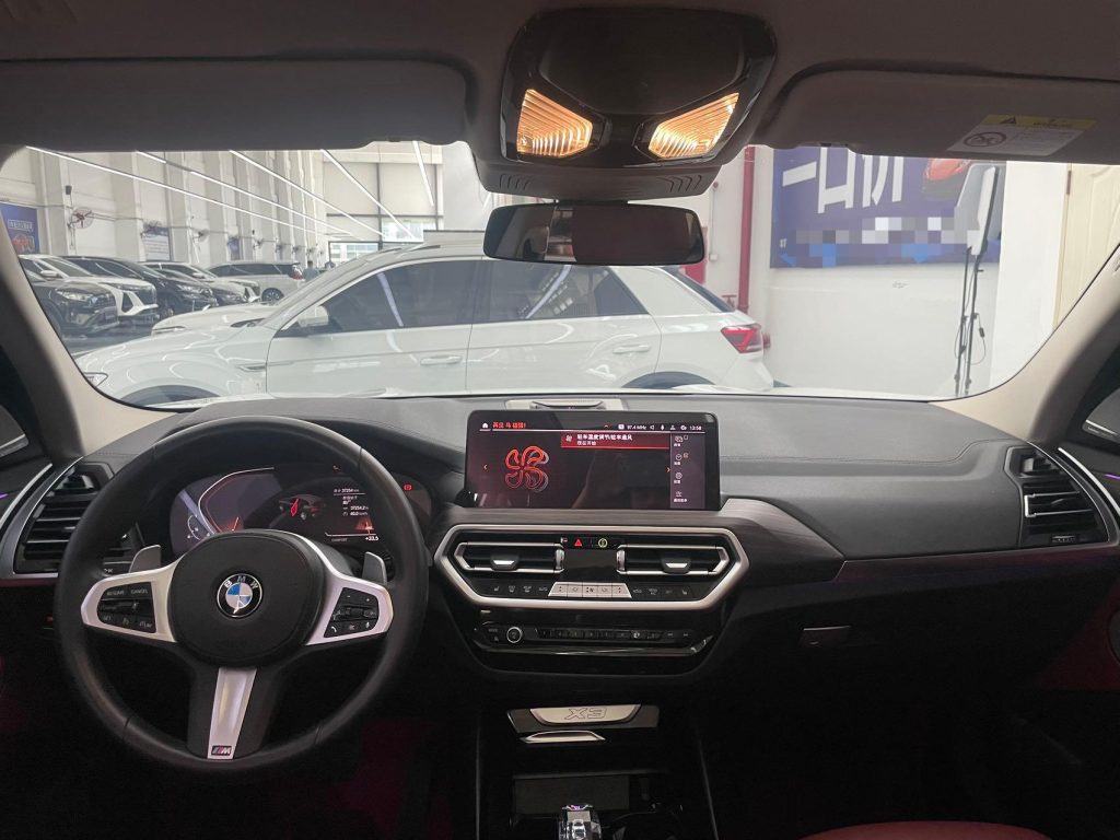 BMW X3 2022 модельного года xDrive30i Leading Edition M Night Package - Huishida Trading