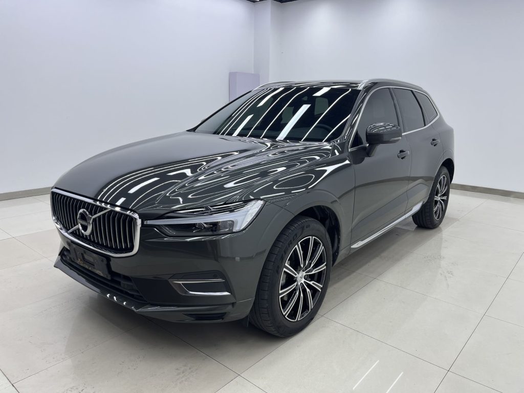 Volvo XC60 2021 T5 AWD Intelligent Luxury Edition - Huishida Trading